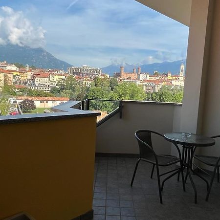 Rive Dora Ivrea Apartment Exterior foto