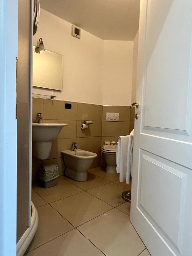Rive Dora Ivrea Apartment Exterior foto